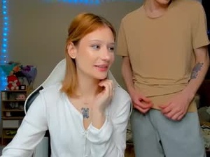 Screenshot from cherrylumi webcams