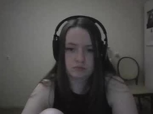 Screenshot from chilikiss webcams
