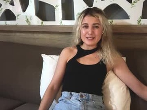 Screenshot from chinalopera webcams