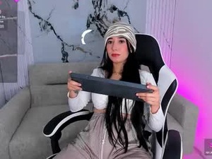 Screenshot from chloegils webcams