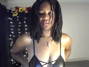 Screenshot from chocolatechip_1919 webcams