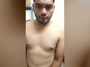 Screenshot from cholulart webcams