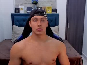 Screenshot from chris_morgannn webcams