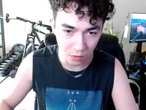 Screenshot from chrismiller23 webcams