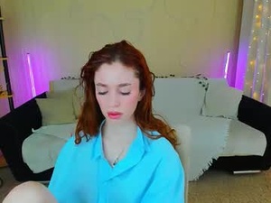 Screenshot from christinaconteeree webcams