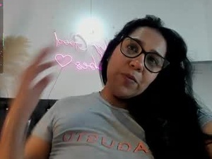 Screenshot from cinthiadaniella webcams