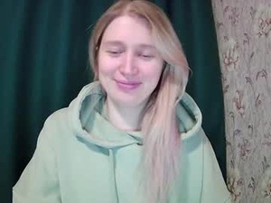 Screenshot from citrusblissss webcams