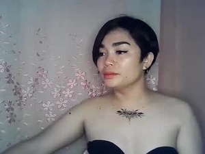 Screenshot from classytsbella webcams