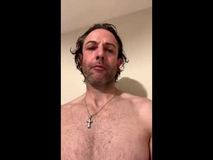 Screenshot from cmiller19221010 webcams