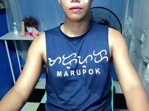 Screenshot from cocky_bebeboy webcams