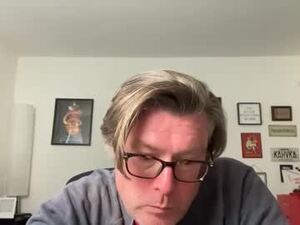 Screenshot from colorgreenguy webcams