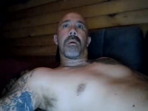 Screenshot from colt75643 webcams