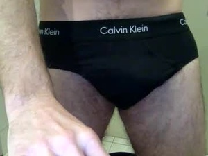 Screenshot from come1983 webcams