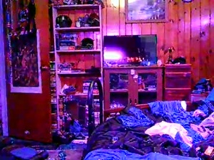 Screenshot from comforter8 webcams
