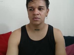 Screenshot from complacient23cm webcams