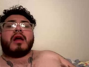 Screenshot from cosmicgemmii webcams