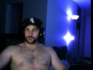 Screenshot from countryborn089 webcams