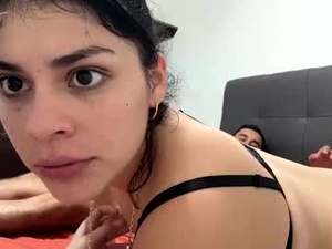 Screenshot from couplemxsrt webcams