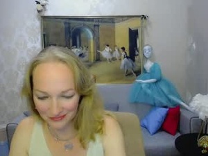 Screenshot from crazy_mem webcams