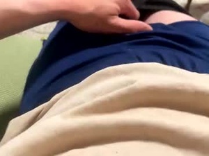 Screenshot from crazycoolcouple320 webcams