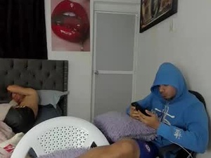 Screenshot from crazzy_master1 webcams