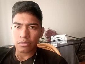 Screenshot from cristopper29 webcams