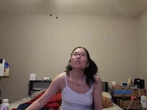 Screenshot from crownandkat webcams