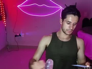 Screenshot from cshunderlick webcams