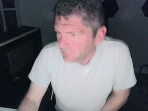 Screenshot from cucked_aga1n webcams