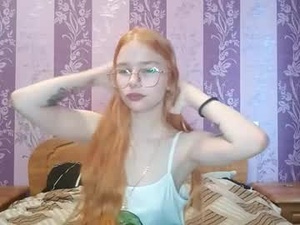 Screenshot from cucumber_kringe webcams