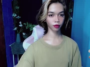 Screenshot from cumfor_ayah webcams