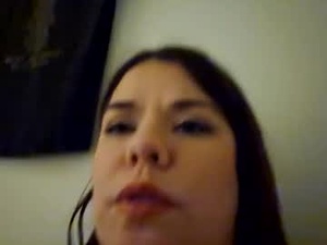 Screenshot from curvyandthic webcams