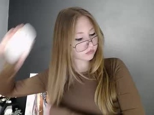 Screenshot from cute_minx webcams