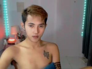 Screenshot from cuteasiancock98 webcams