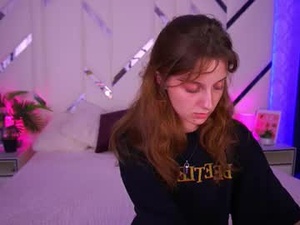 Screenshot from cuteefoxy webcams