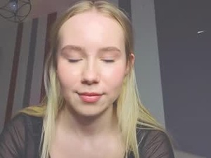 Screenshot from cuute_angell webcams