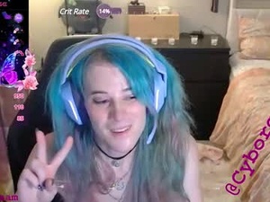 Screenshot from cyborg_wolf webcams