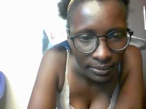 Screenshot from daddies_lover webcams