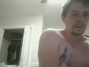Screenshot from daddy_smallz webcams
