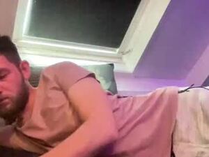 Screenshot from daddysb0y13 webcams