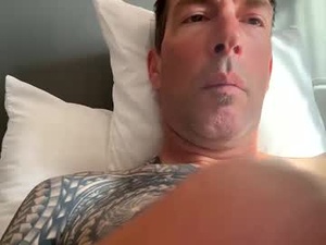 Screenshot from daddyshornyy webcams