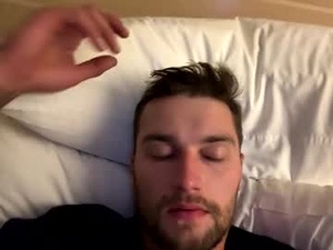 Screenshot from daddyyjus webcams