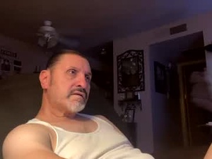 Screenshot from dadluvstwinks webcams