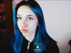 Screenshot from dakota_senju webcams