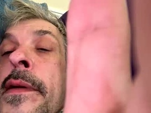 Screenshot from dan48zzz406028 webcams