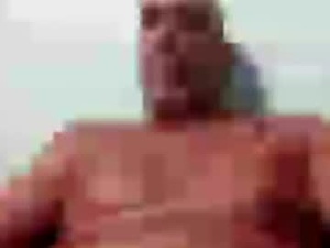 Screenshot from dan819dnuts webcams