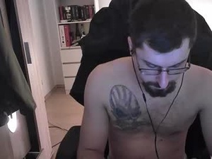 Screenshot from dan_the_man405 webcams