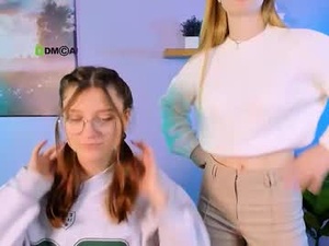 Screenshot from dana_sweet__ webcams