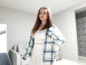 Screenshot from dangerous_seductions_xo webcams