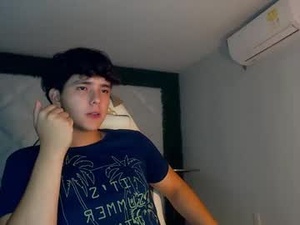 Screenshot from dani_cumboy webcams